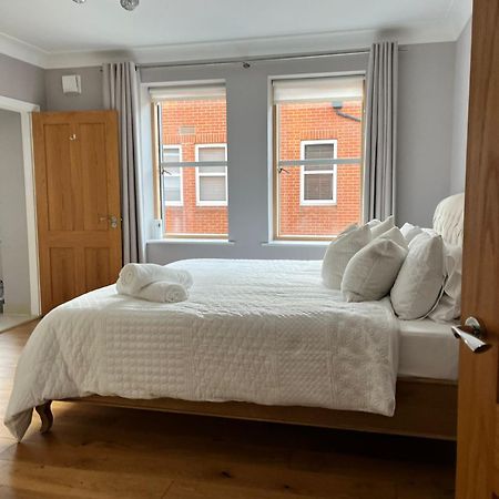 Royal Windsor Super King Ensuite - Free Parking 외부 사진